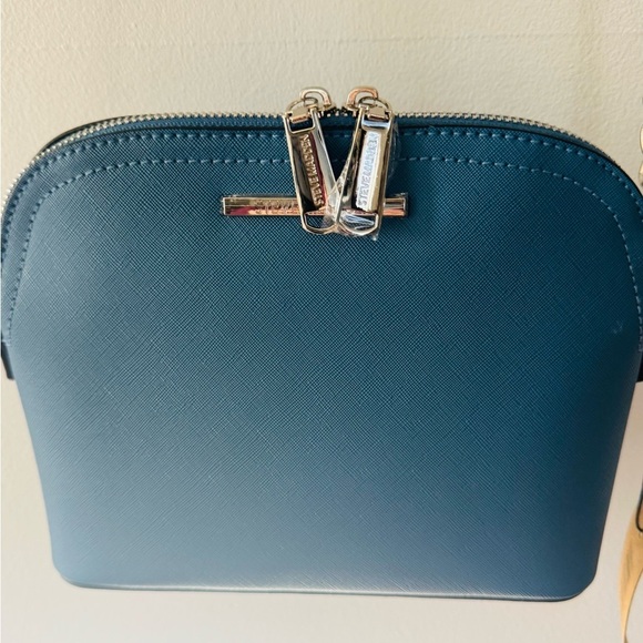 💥Steve Madden Dome Crossbody - Picture 1 of 9